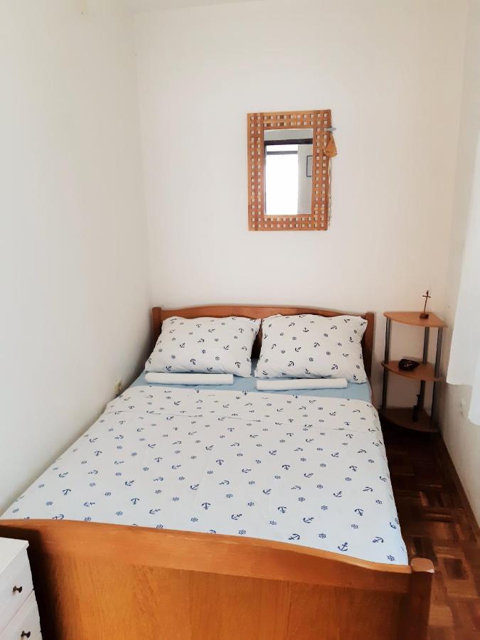 Dalmatino Apartmani Vir Exterior foto