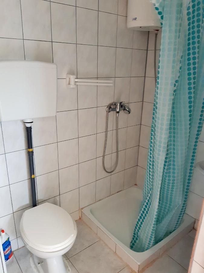 Dalmatino Apartmani Vir Exterior foto